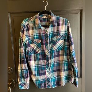 Duluth Trading Co. Plaid Button-Up Size Large